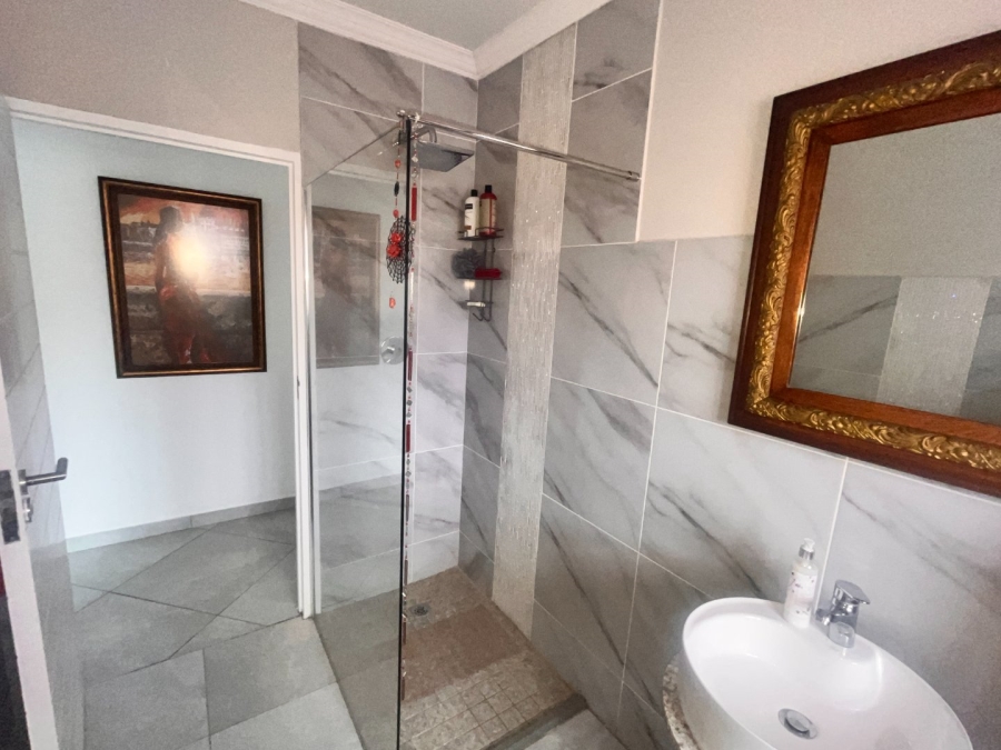 3 Bedroom Property for Sale in Fountains Estate Eastern Cape